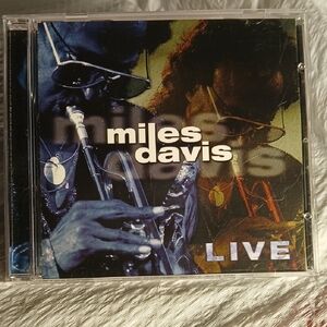 Delta Miles Davis Live CD – Blue, Black, Gold Artwork